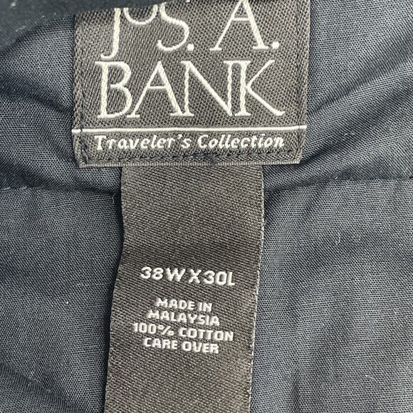Jos A Bank Travelers Coll Fits Men 37 x 28.5 Black Chinos Pleated Cuffed Preppy - Picture 6 of 7
